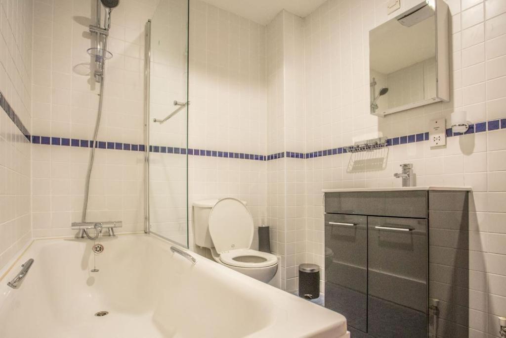 Diamond Apartment Белфаст Экстерьер фото