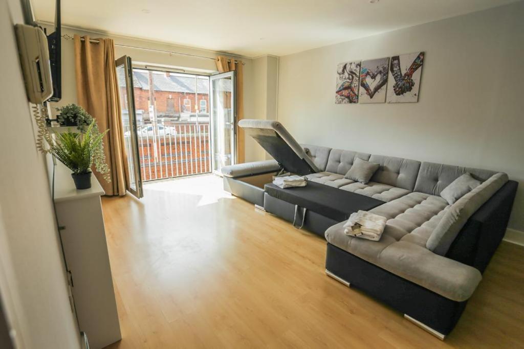 Diamond Apartment Белфаст Экстерьер фото