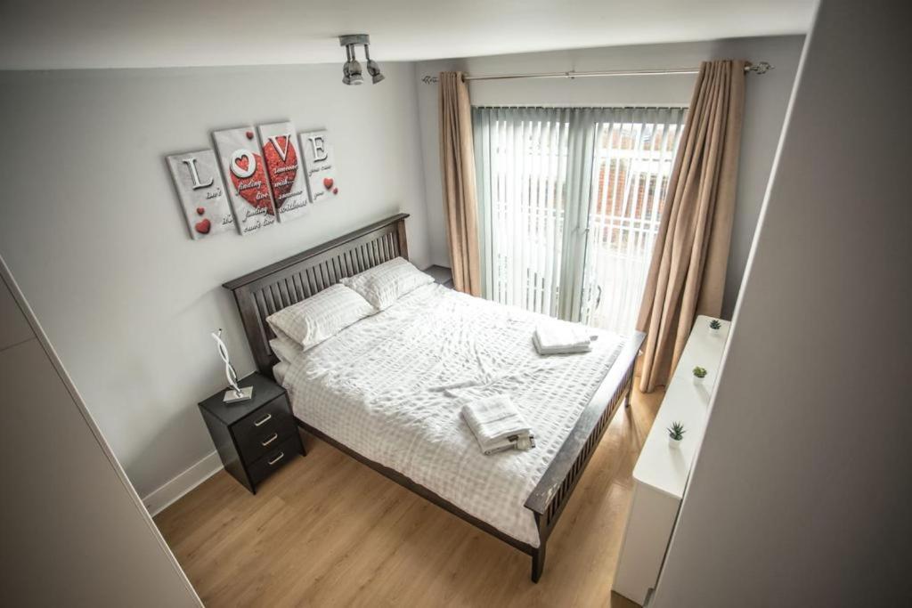 Diamond Apartment Белфаст Экстерьер фото